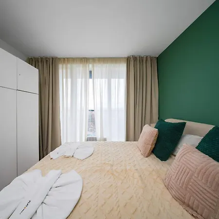 Charming 1br With Balcony And View * София